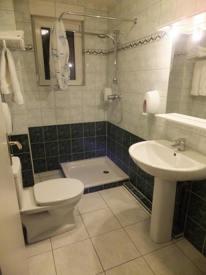 Hostellerie La Boheme Roppenheim Bagian luar foto